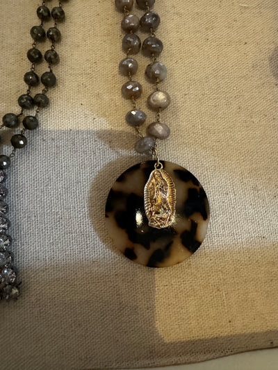 1HG Edna Necklace