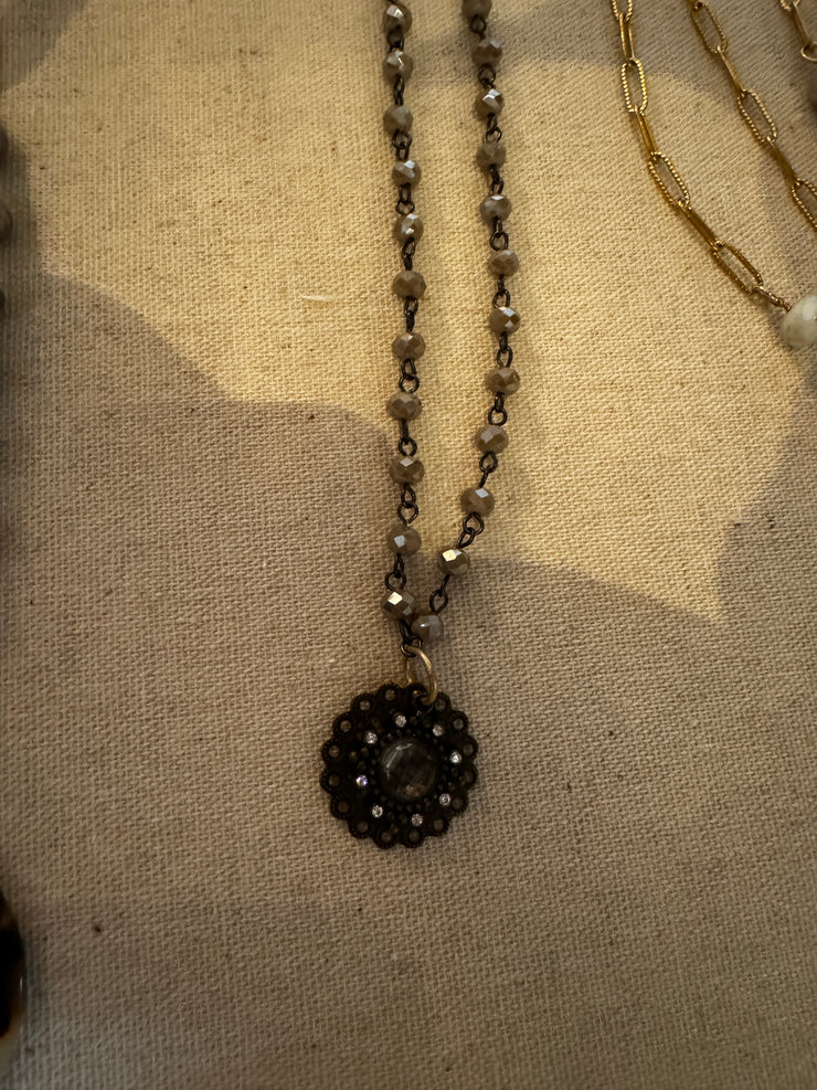 1HG Alora Necklace