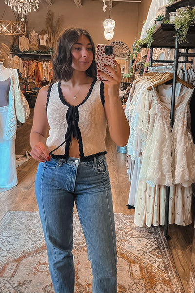 Contrast Vest