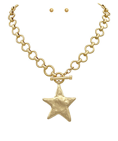 Hammered Star Necklace